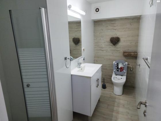 הפזית 37 (נווה ים)