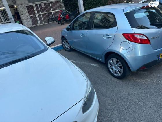 מאזדה H Dynamic אוט' 1.5 (103 כ"ס) בנזין 2011 למכירה ברמת גן