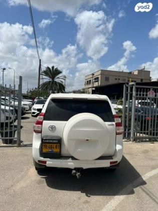 טויוטה לנד קרוזר קצר 4X4 Luxury אוט' דיזל 2.8 (177 כ"ס) דיזל 2016 למכירה בעראבה