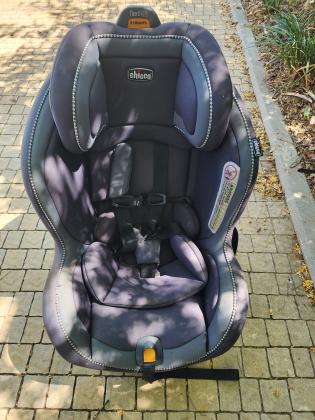 כיסא בטיחות במצב מצויין