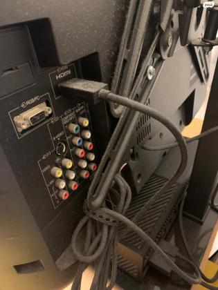 טלוויזית TOSHIBA 32" במצב מעולה,