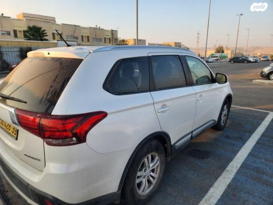 מיצובישי אאוטלנדר Instyle אוט' 7 מק' 2.0 (150 כ"ס) בנזין 2016 למכירה בעומר