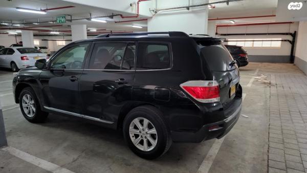 טויוטה היילנדר 4X4 LE אוט' 3.5 (270 כ''ס) בנזין 2011 למכירה בבאר יעקב