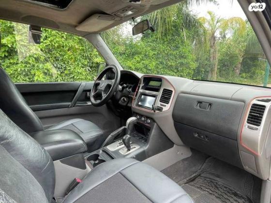 מיצובישי פג'רו קצר 4X4 Limited אוט' דיזל 5 מק' 3.2 (160 כ''ס) דיזל 2006 למכירה באשדות יעקב איחוד