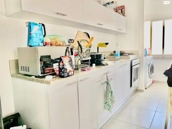 הרב עוזיאל 6 (רסקו א)