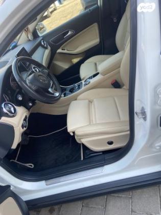 מרצדס GLA GLA200 Style FL אוט' 1.6 (156 כ"ס) בנזין 2019 למכירה בתל אביב יפו