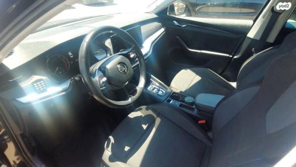 סקודה אוקטביה Ambition אוט' 1.5 (150 כ''ס) בנזין 2021 למכירה בחדרה