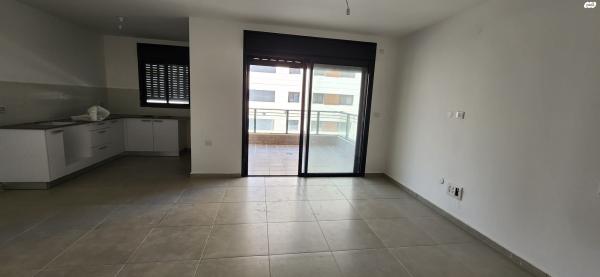 דבורה עומר 14