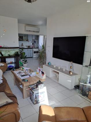 נחלת אשר 42 (גבעת כצנלסון, גבעת שרת וקרית עשור)