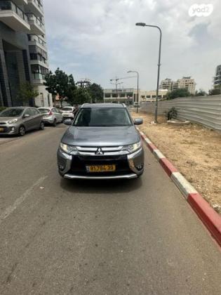 מיצובישי אאוטלנדר Instyle אוט' 7 מק' 2.0 (150 כ"ס) בנזין 2016 למכירה בנתניה
