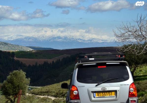 יונדאי טאראקן 4X4 GLS אוט' דיזל 5 מק' 2.9 (150 כ''ס) דיזל 2004 למכירה בכרכום