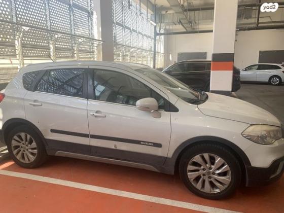 סוזוקי SX4 קרוסאובר GLX אוט' 1.4 (140 כ"ס) בנזין 2018 למכירה ברחובות