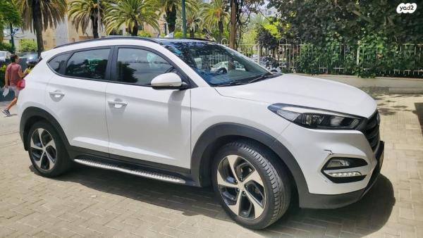 יונדאי טוסון Open Sky אוט' בנזין 2.0 (155 כ"ס) בנזין 2016 למכירה בפתח תקווה