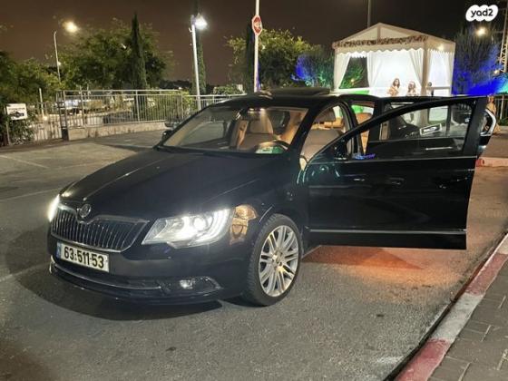 סקודה סופרב (עד 2019) Elegance אוט' 2.0 (200 כ''ס) בנזין 2014 למכירה במודיעין מכבים רעות