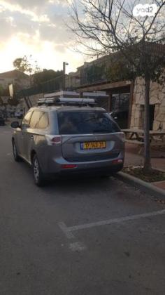 מיצובישי אאוטלנדר Instyle אוט' 7 מק' 2.0 (150 כ"ס) בנזין 2014 למכירה ברעננה