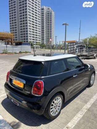 מיני קופר Pure Led אוט' 3 דל' 1.5 (136 כ"ס) בנזין 2015 למכירה בעלי זהב