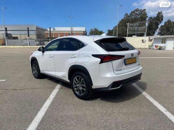 לקסוס NX NX300H Premium FWD הייבריד אוט' 2.5 (155 כ''ס) בנזין 2021 למכירה בקרית אתא