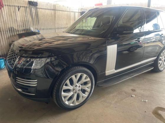 לנד רובר ריינג' רובר 4X4 PHEV AB אוט' בנזין 2.0 (404 כ''ס) היברידי חשמל / בנזין 2019 למכירה בבני ברק