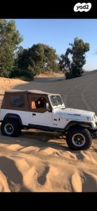 ג'יפ תע''ר סופה ידני קצר בנזין 4.0 בנזין 2000 למכירה בתל אביב יפו
