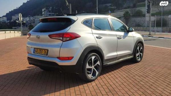 יונדאי טוסון Open Sky אוט' בנזין 2.0 (155 כ"ס) בנזין 2015 למכירה בחיפה