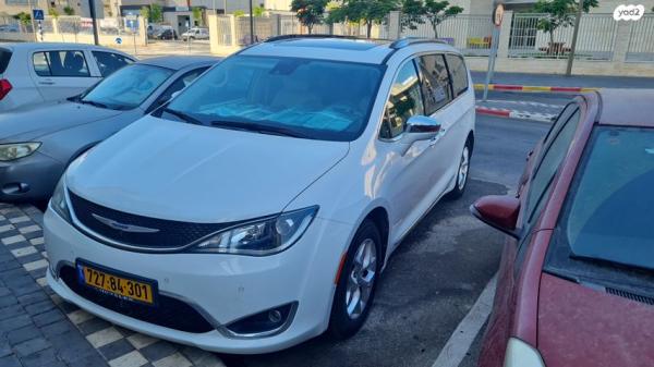 קרייזלר פסיפיקה Limited אוט' 7 מק' 3.6 (280 כ''ס) בנזין 2019 למכירה בקרית מוצקין