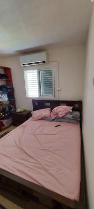 ליאון בלום 50 (קרית עבודה)