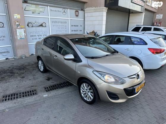 מאזדה H Active סדאן אוט' 1.5 (103 כ"ס) בנזין 2011 למכירה ביערה