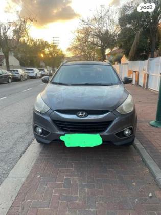 יונדאי iX35 Inspire אוט' 2.0 (163 כ''ס) בנזין 2011 למכירה ברעננה