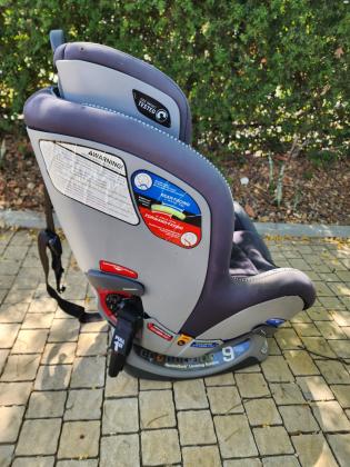 כיסא בטיחות במצב מצויין