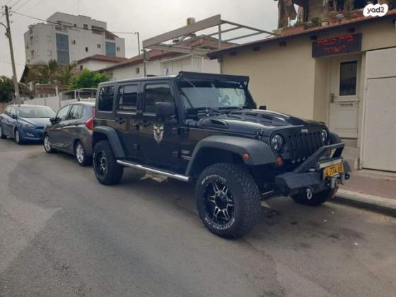 ג'יפ / Jeep רנגלר ארוך 4X4 Sport אוט' 3.8 (196 כ''ס) בנזין 2009 למכירה ברחובות