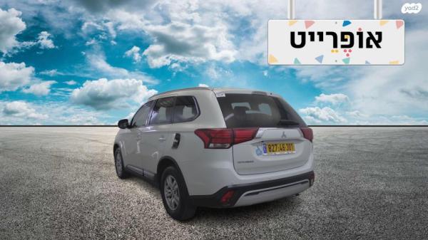 מיצובישי אאוטלנדר Intense אוט' 7 מק' 2.0 (150 כ"ס) בנזין 2020 למכירה ב