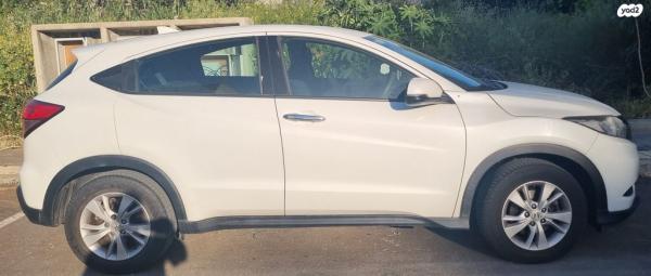 הונדה HR-V Comfort אוט' 1.5 (131 כ"ס) בנזין 2018 למכירה ברמת גן