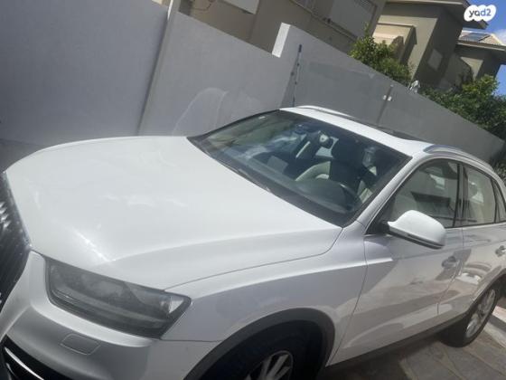 אאודי Q3 Executive אוט' 1.4 (150 כ"ס) בנזין 2015 למכירה בכפר סבא