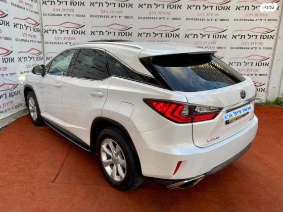 לקסוס RX200t 4X4 Luxury אוט' 2.0 (238 כ''ס) בנזין 2017 למכירה בתל אביב יפו