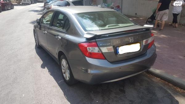 הונדה סיוויק סדאן החדשה Executive אוט' 1.8 (142 כ"ס) בנזין 2013 למכירה ברחובות