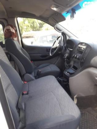 יונדאי i800 GL CRDI סגור ידני דיזל 2.5 (136 כ''ס) דיזל 2017 למכירה בקרית ביאליק