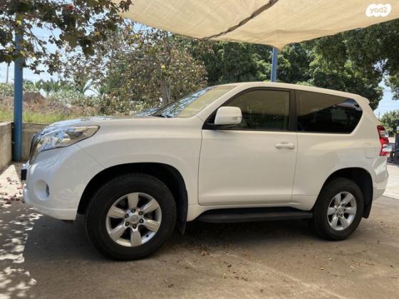 טויוטה לנד קרוזר קצר 4X4 Luxury אוט' דיזל 2.8 (177 כ"ס) דיזל 2017 למכירה באשקלון