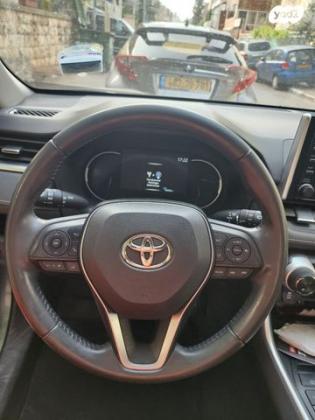 טויוטה RAV4 ארוך 4X4 Experience אוט' 2.0 (175 כ''ס) בנזין 2019 למכירה בחיפה