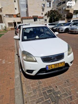 קיה ריו EX סדאן אוט' 1.4 (97 כ''ס) בנזין 2010 למכירה באלעד