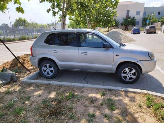 יונדאי טוסון Arizona אוט' דיזל 2.0 (140 כ''ס) דיזל 2008 למכירה ביקיר