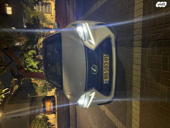 לקסוס NX NX200T Luxury אוט' 2.0 (238 כ"ס) בנזין 2016 למכירה באשקלון