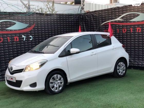 טויוטה יאריס Sol אוט' 1.3 (99 כ"ס) בנזין 2012 למכירה בפתח תקווה