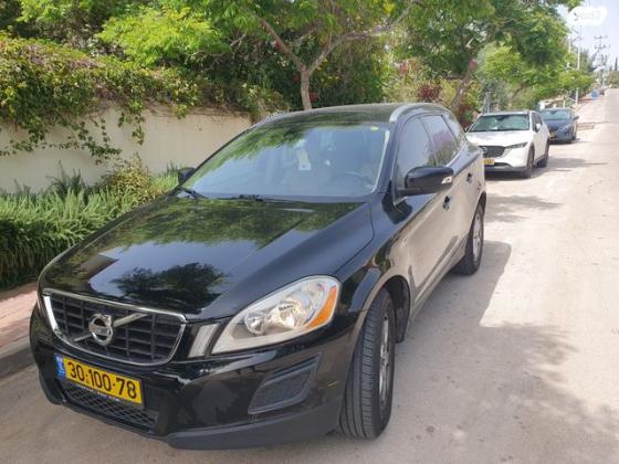 וולוו XC60 4X4 D5 Active סטיישן אוט' דיזל 2.4 (205 כ''ס) דיזל 2011 למכירה במודיעין מכבים רעות
