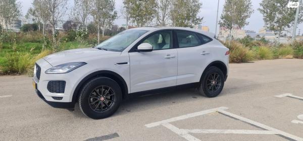 יגואר E-Pace 4X4 HP250 אוט' 2.0 (250 כ''ס) בנזין 2018 למכירה בחיפה