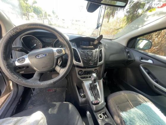 פורד פוקוס Trend סטיישן אוט' 1.6 (125 כ''ס) בנזין 2012 למכירה בחדרה