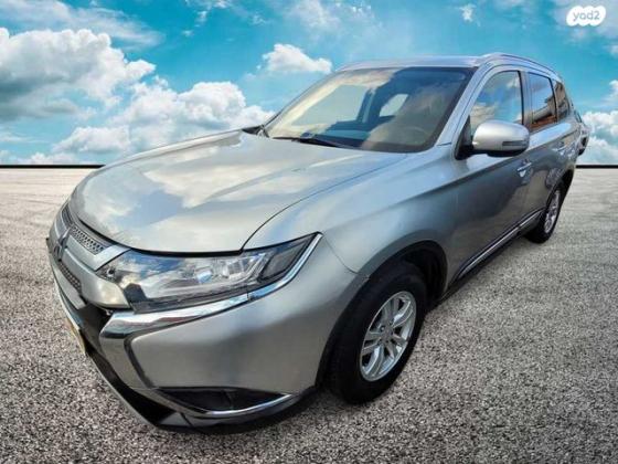 מיצובישי אאוטלנדר Instyle אוט' 7 מק' 2.0 (150 כ"ס) בנזין 2020 למכירה בחדרה