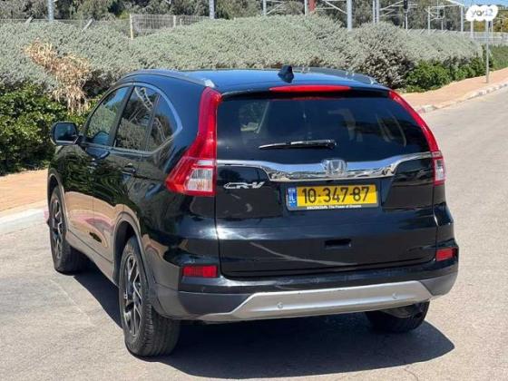 הונדה CR-V 4X4 Executive אוט' 2.0 (155 כ"ס) בנזין 2017 למכירה בנתניה