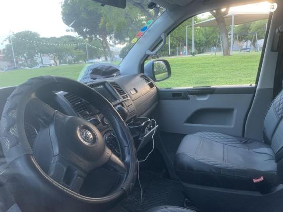 פולקסווגן טרנספורטר מסחרי/נוסעים Kombi ארוך אוט' דיזל 4 דל' 2.0 (140 כ''ס) דיזל 2010 למכירה בתל אביב יפו