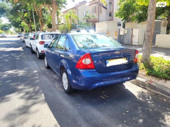 פורד פוקוס Trend סדאן אוט' 1.6 (100 כ''ס) בנזין 2008 למכירה בקדימה צורן