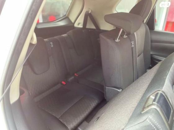 ניסאן אקס טרייל Acenta אוט' 7 מק' 1.3 (160 כ''ס) בנזין 2021 למכירה באום אל פחם